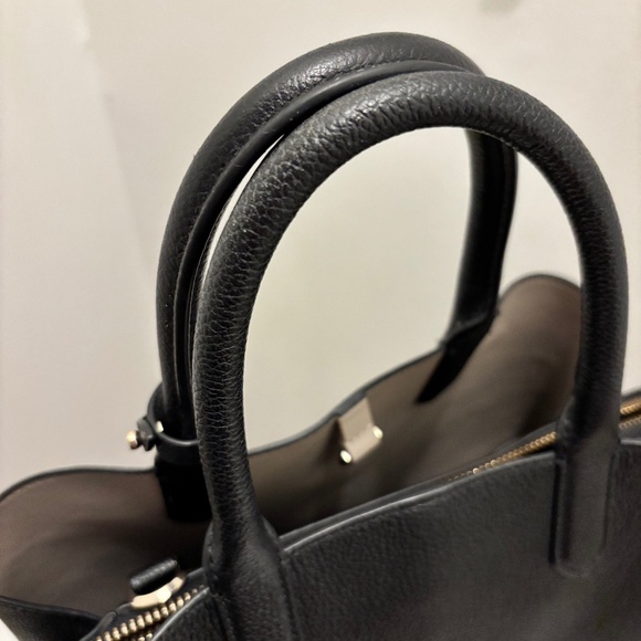 kate spade New York Large Crossbody Handbag Purse - Picture 11 of 16